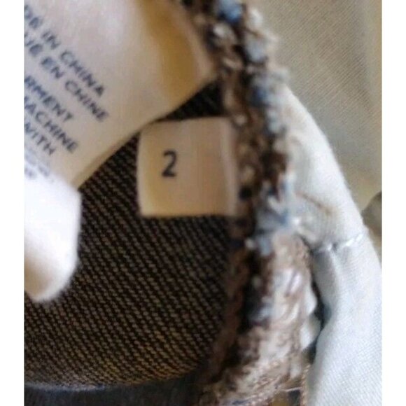 Caslon Skirt 2 Denim Raw Hem Pockets Stretch Mildly Distressed - Picture 8 of 12